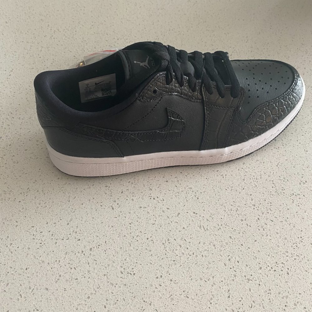 NWT Air Jordan 1 Low G Golf Shoes Black (Sz. 7 men / 8.5 women) - Picture 15 of 15